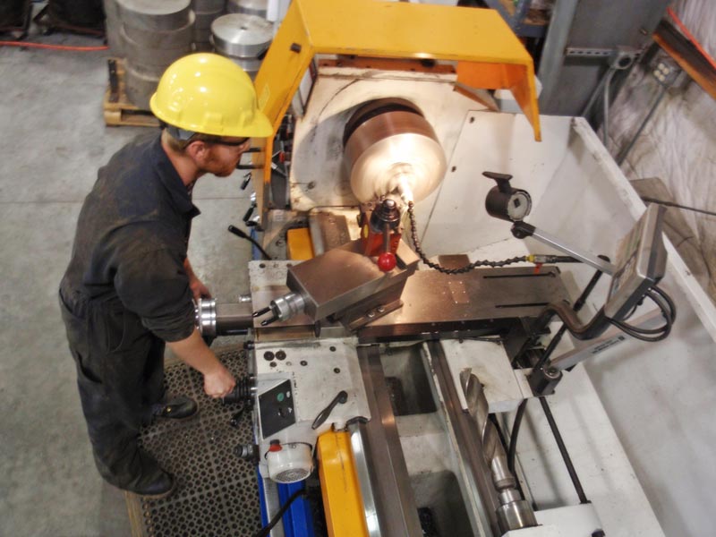 [机] 车工 网络释义专业释义  [机]                  车工      译网